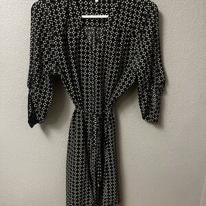 41 Hawthorn Black and White Geometric 1/2 Sleeve Dress